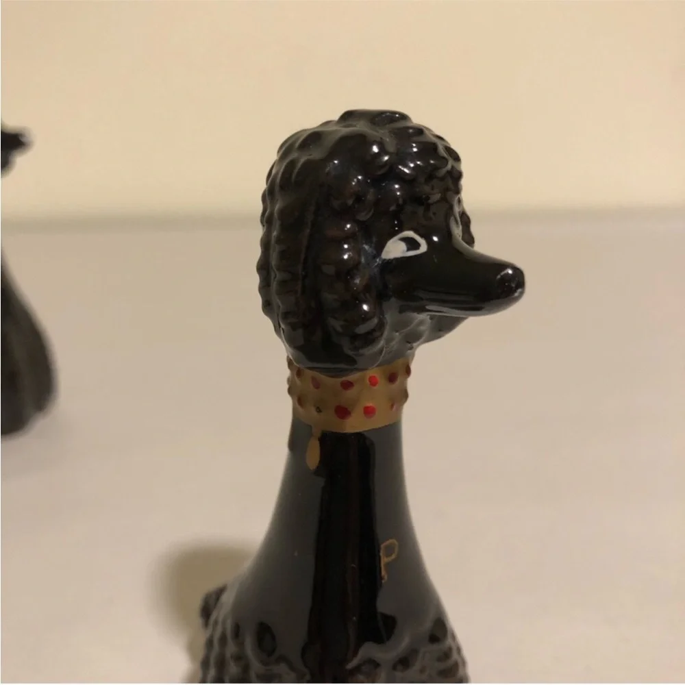 Vintage Unique Black Poodle Dog Salt and Pepper Shakers Grannycore Collectible